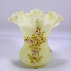Fenton Yellow‎ Custard Glass Hand Painted Daisy Spring Flower Diane Johnson 6"